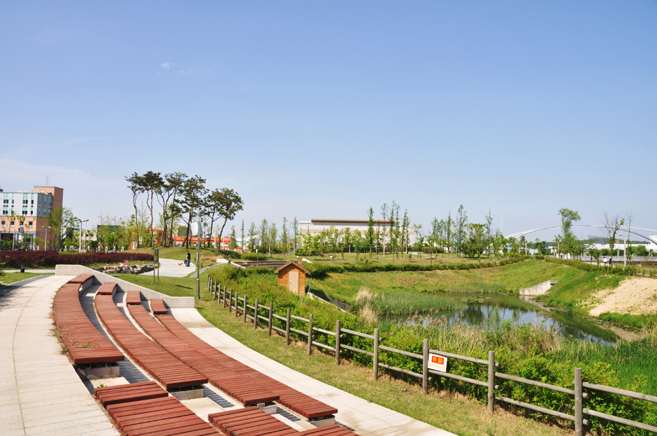 동화울수변공원