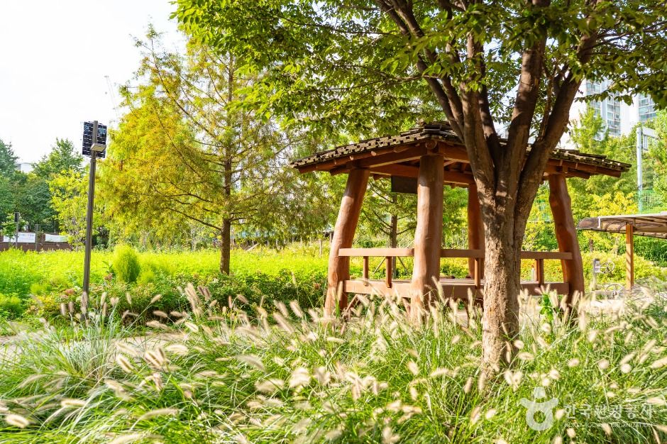 개봉유수지 생태공원