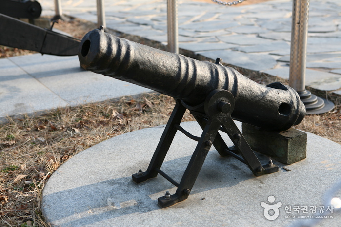 Gapgot Fortification (갑곶돈대)