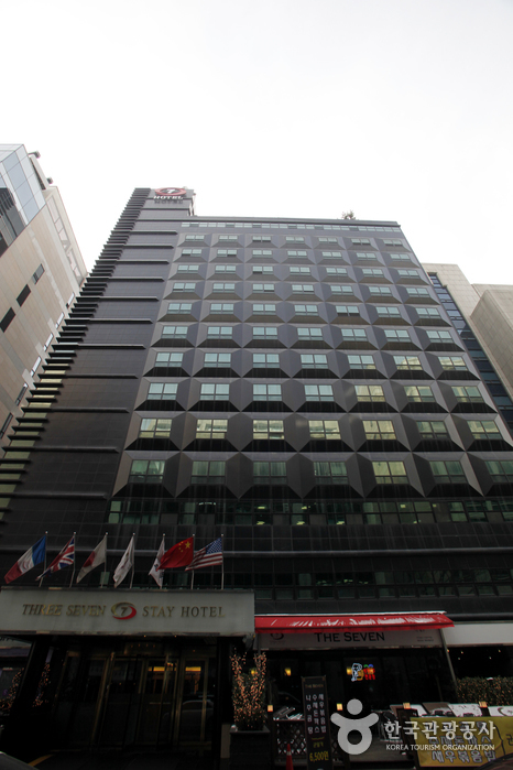 Three 7 Stay Hotel (쓰리세븐스테이호텔)