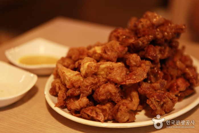 大邱平和市場タクトンチプ屋通り（대구 평화시장 닭똥집 골목）