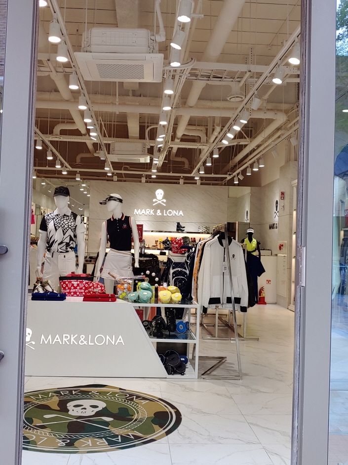 Mark & Lona - Lotte Outlets Giheung Branch [Tax Refund Shop] (마크앤로나 롯데아울렛 기흥점)
