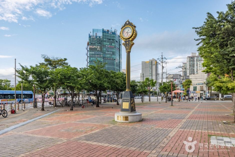 동인천역 북광장
