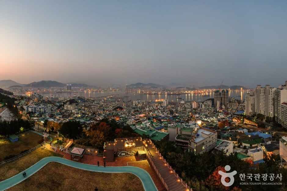 청학배수지 전망대