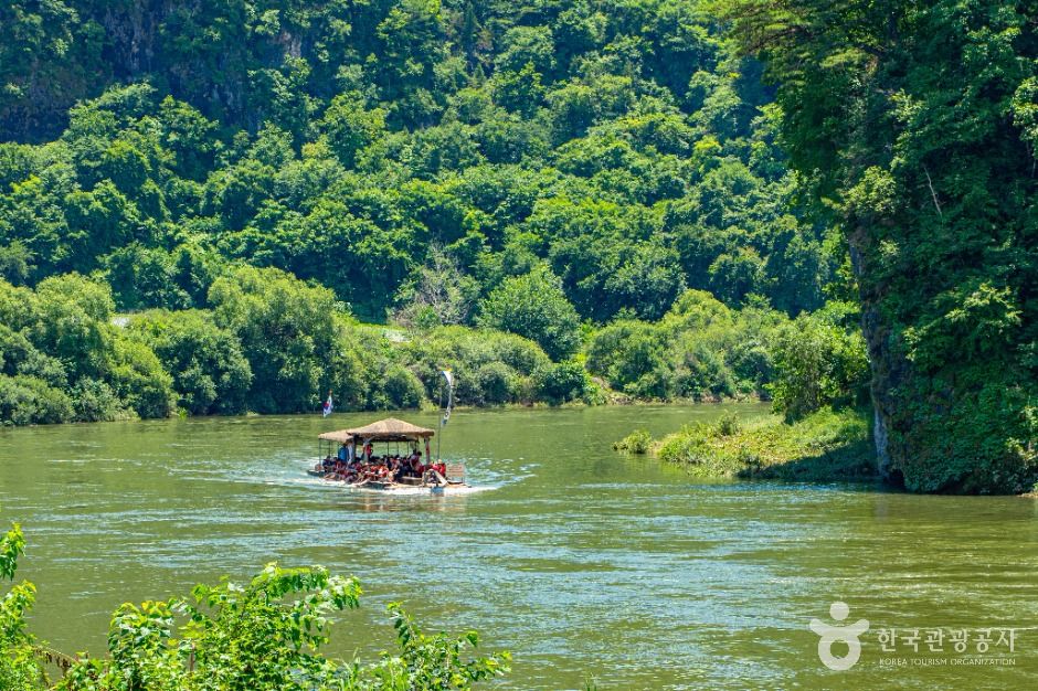 한반도 뗏목마을