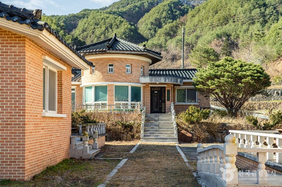 thumbnail-삼척 가시오가피마을-1