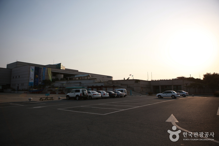 National Maritime Museum (국립해양문화재연구소-구,국립해양유물전시관)