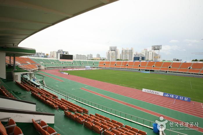 Daegu Citizen Stadium (대구시민운동장)