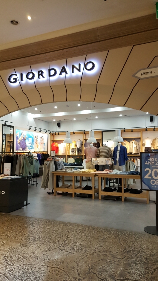 Giordano - ENTER 6 Gangbyeon Branch [Tax Refund Shop] (지오다노 테크노마트엔터식스)