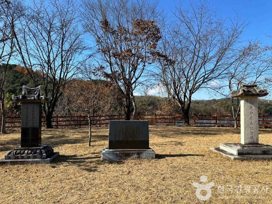 thumbnail-망향의 동산(횡성)-30