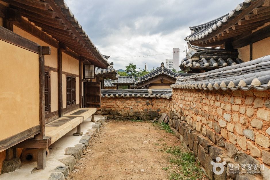 괴산 홍범식 고가(벽초 홍명희 생가)