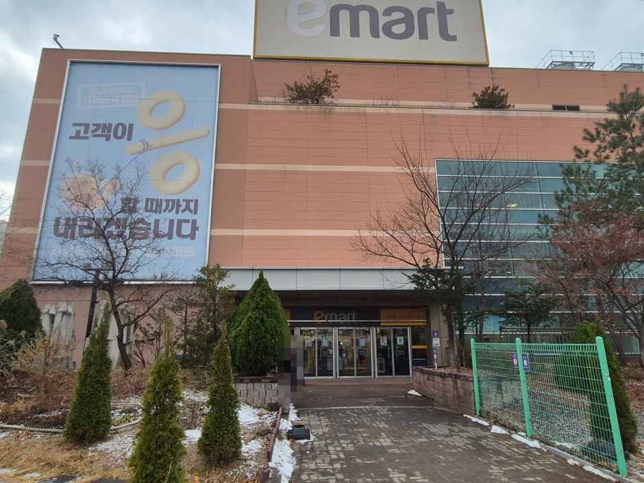 thumbnail-이마트 아산점-0