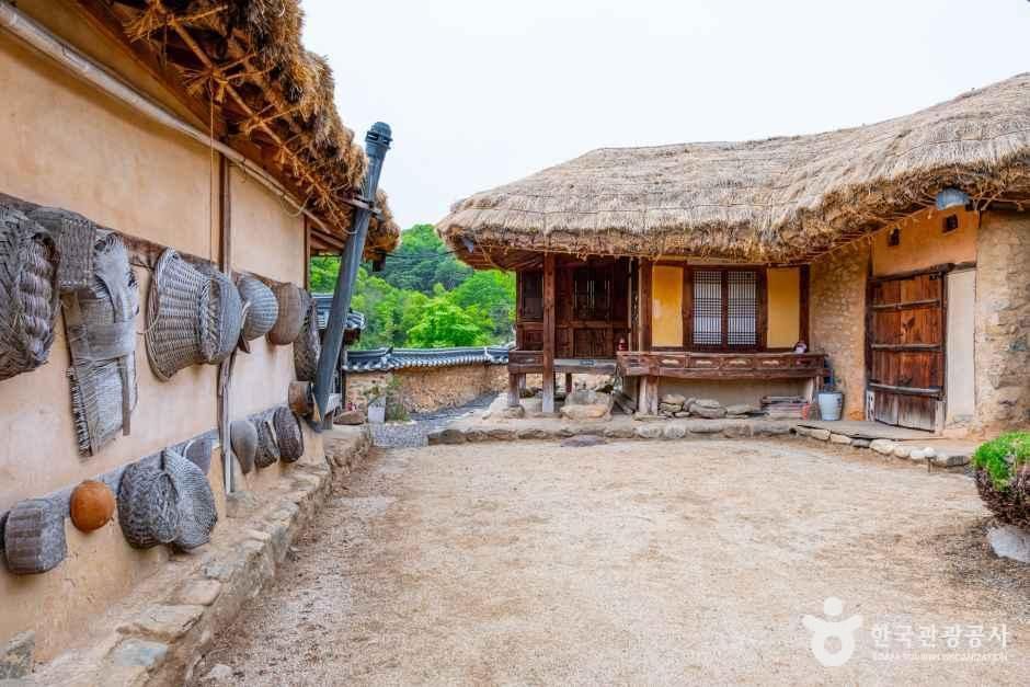 thumbnail-성주 한개마을-8
