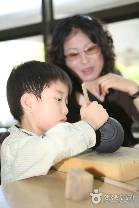 Gangjin Celadon Festival (강진청자축제)