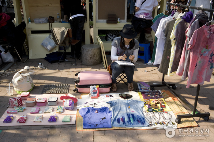 Hongdae Free Market (홍대 프리마켓)7