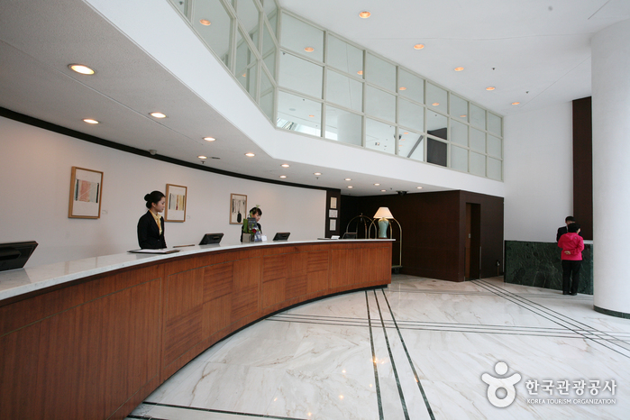 Отель  Novotel Ambassador Busan