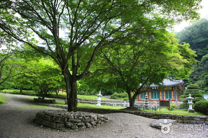 Temple Gangcheonsa (강천사)