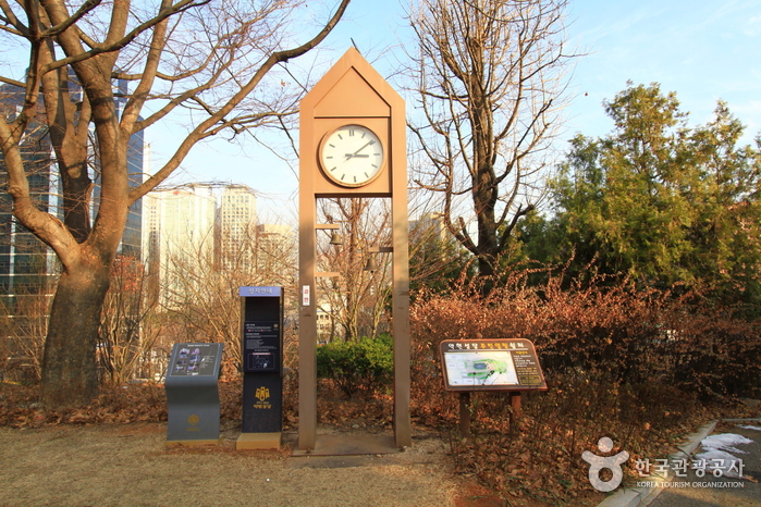 Katholische Kirche Yakhyeon (서울 약현성당)