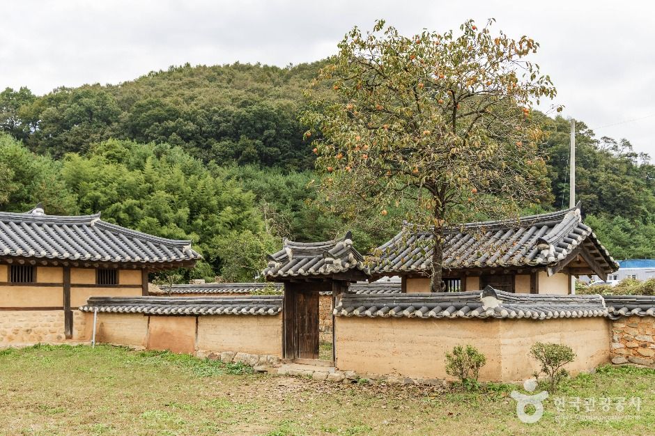 괴산 홍범식 고가(벽초 홍명희 생가)