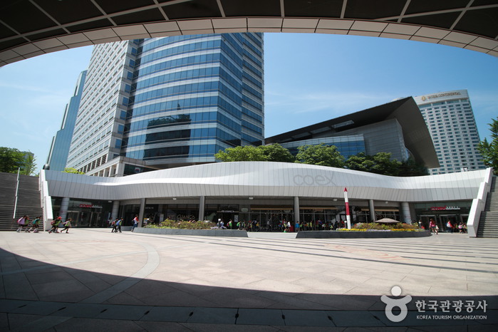 韩国综合贸易中心(COEX)한국종합무역센터(코엑스)