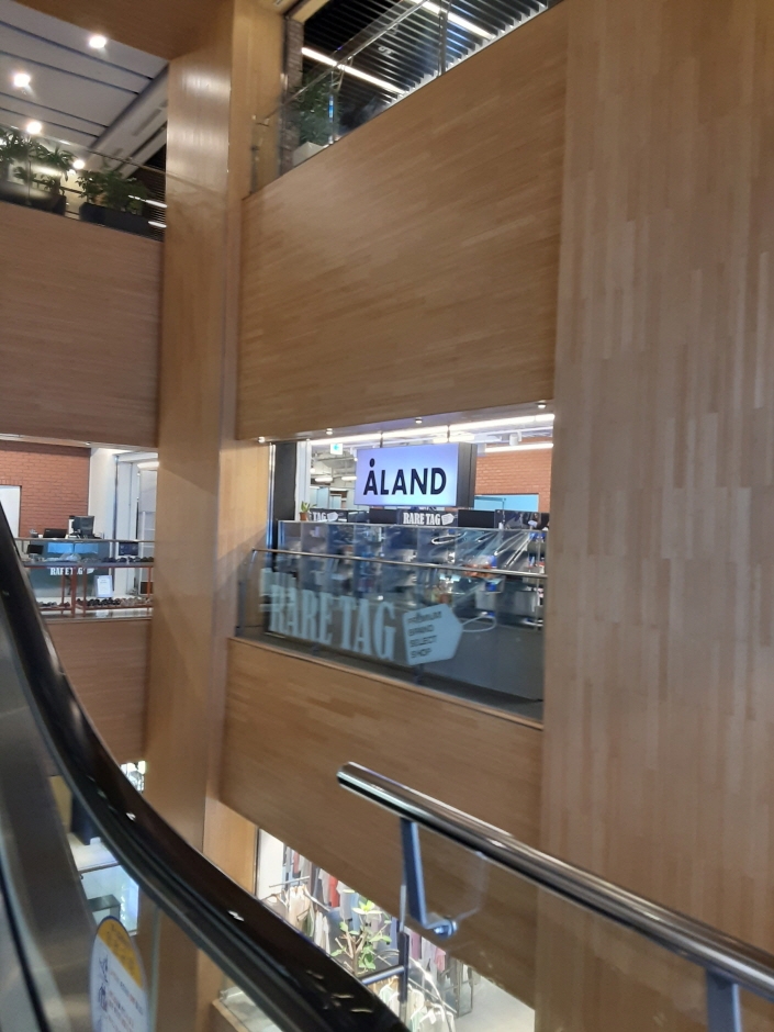 Åland - NOON SQUARE Branch [Tax Refund Shop] (에어랜드눈스퀘어점)