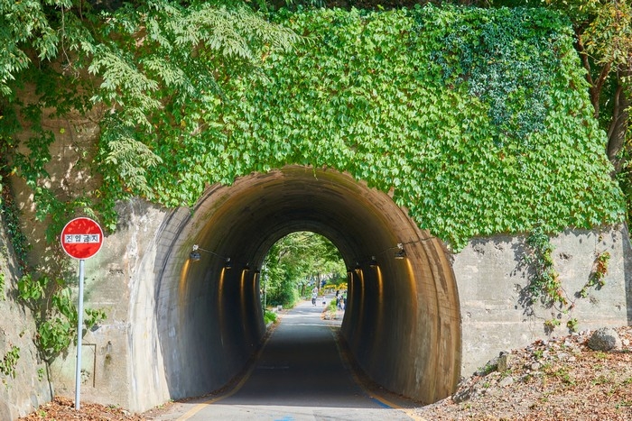 Tunnel Hanbyeok (한벽터널)