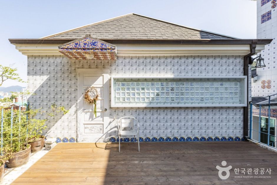 thumbnail-전혁림 미술관-10