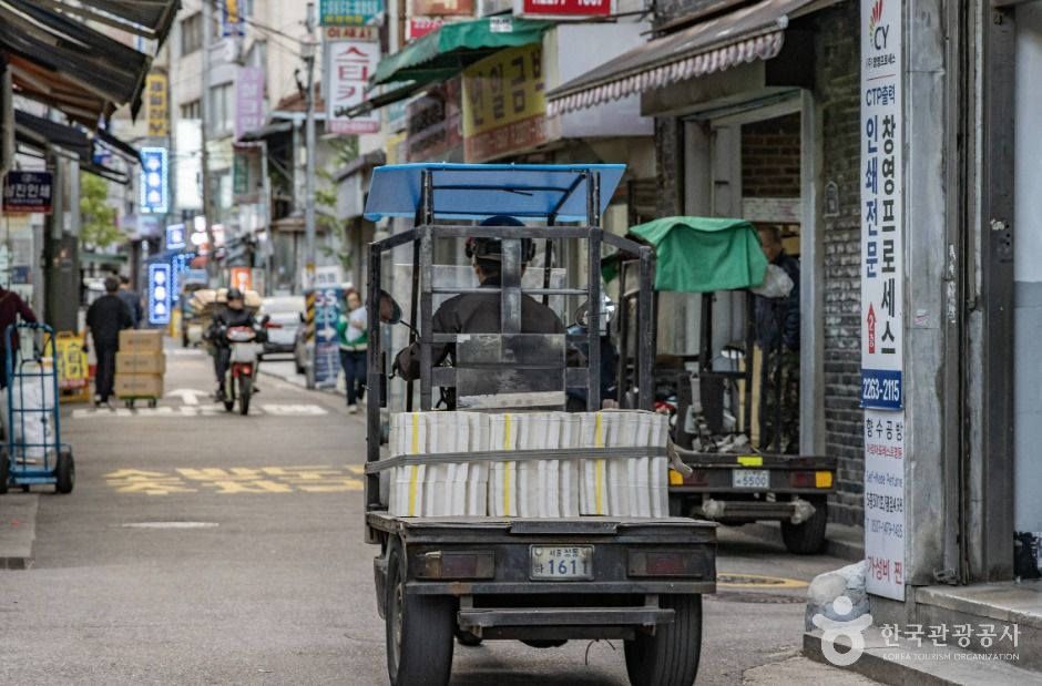 thumbnail-충무로 인쇄골목-1