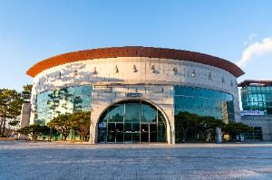 함안문화예술회관