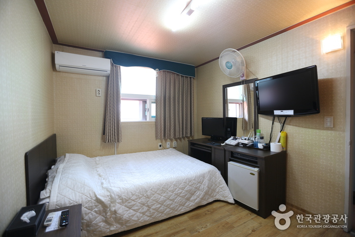 리즈텔(구 로즈모텔)1