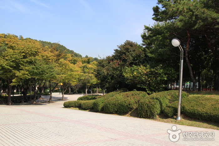 Incheon Munhak Stadium (Incheon World Cup Stadium) (인천문학경기장(인천월드컵경기장))