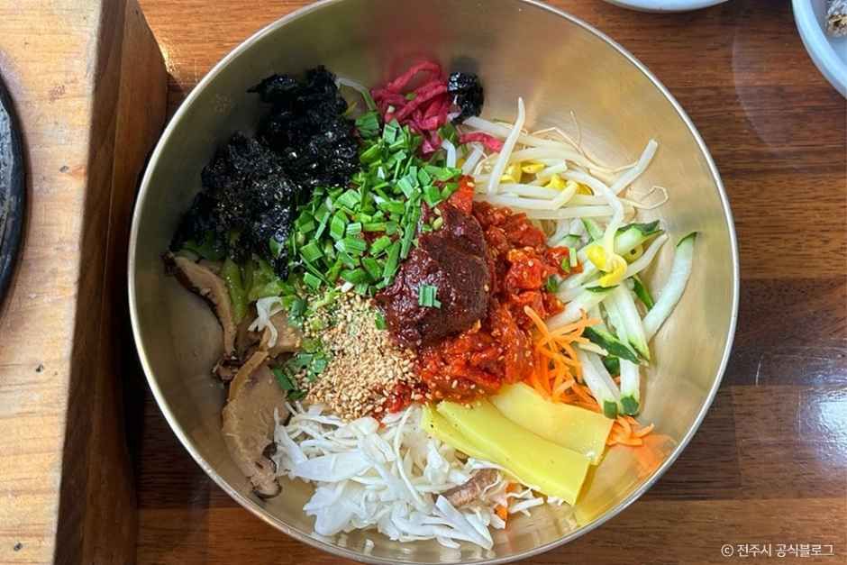 thumbnail-하숙영가마솥비빔밥-4