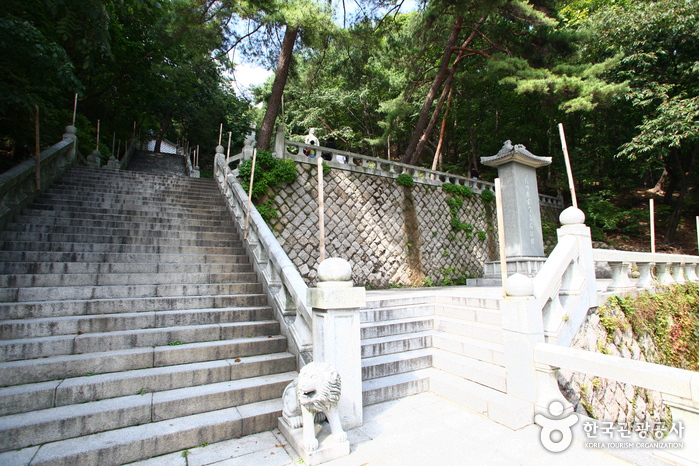 Temple Doseonsa (도선사)