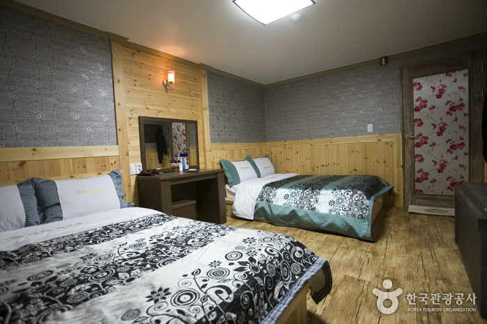 Chae Seok Resotel Oakvill (채석리조텔오크빌)