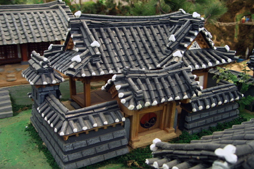 韓國傳統家屋協會(한국전통가옥협회)