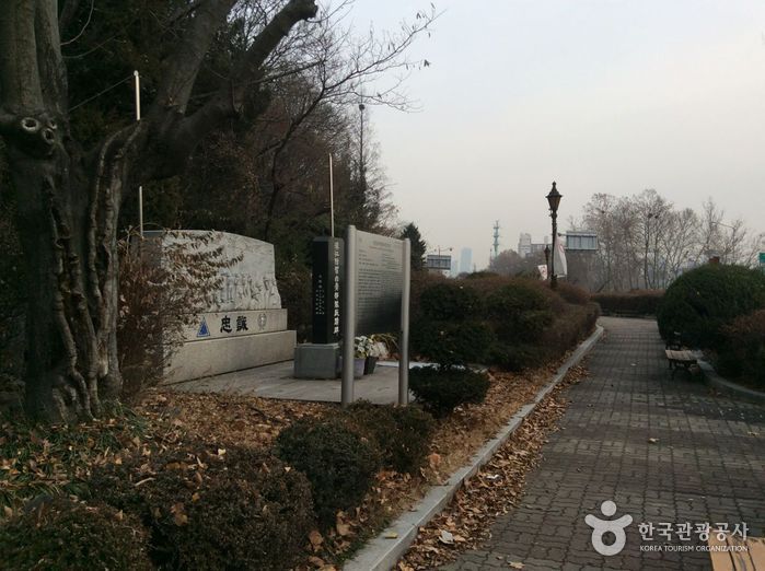 한강방어백골부대전적비0