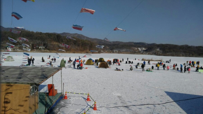 山茱萸村楊平ワカサギ祭り（산수유마을 양평 빙어축제）2