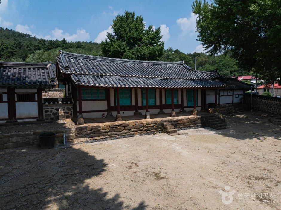 thumbnail-태안향교-14