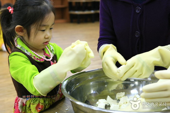 Imsil Cheese Village (전북 임실치즈마을)