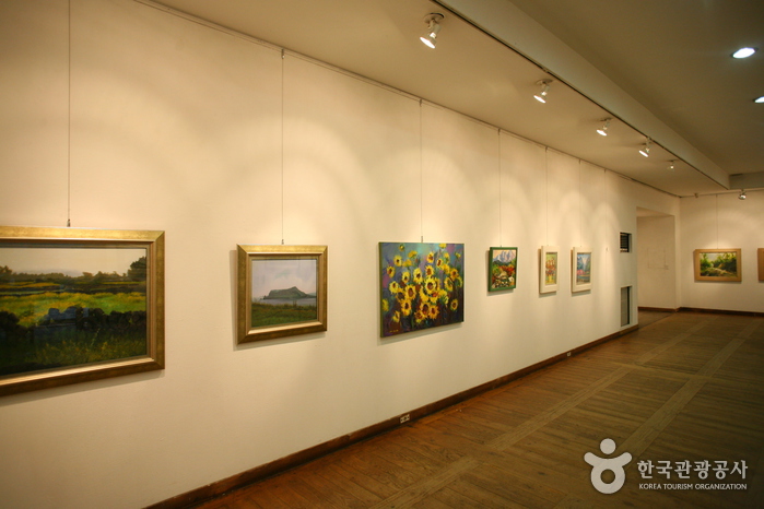 Kyung-In Museum of Fine Art (경인미술관)