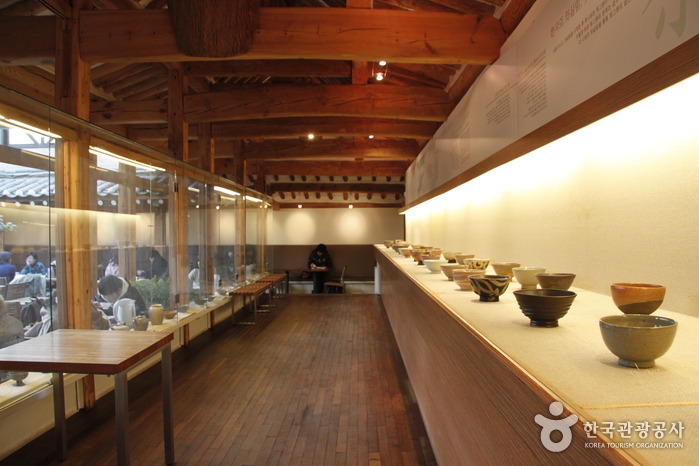 thumbnail-Areumdaun Cha Bangmulgwan (Beautiful Tea Museum) (아름다운차박물관)-32