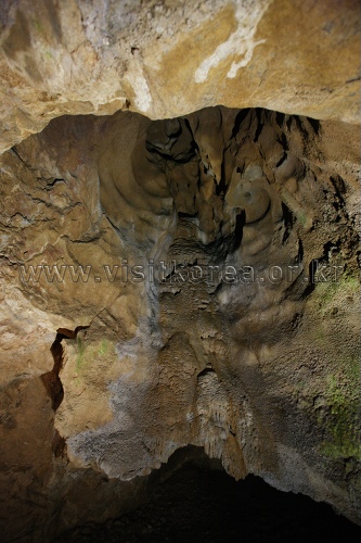 thumbnail-Hwanseongul Cave  (Daei-ri Cave System) (환선굴 (대이리 동굴지대))-8