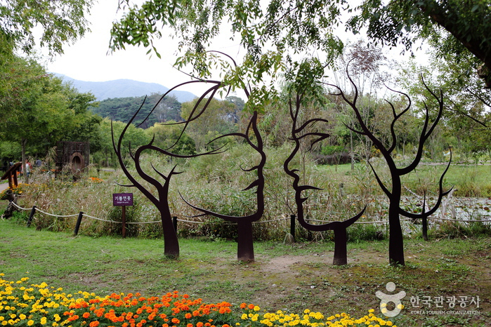 光州湖 湖生態園（광주호 호수생태원）