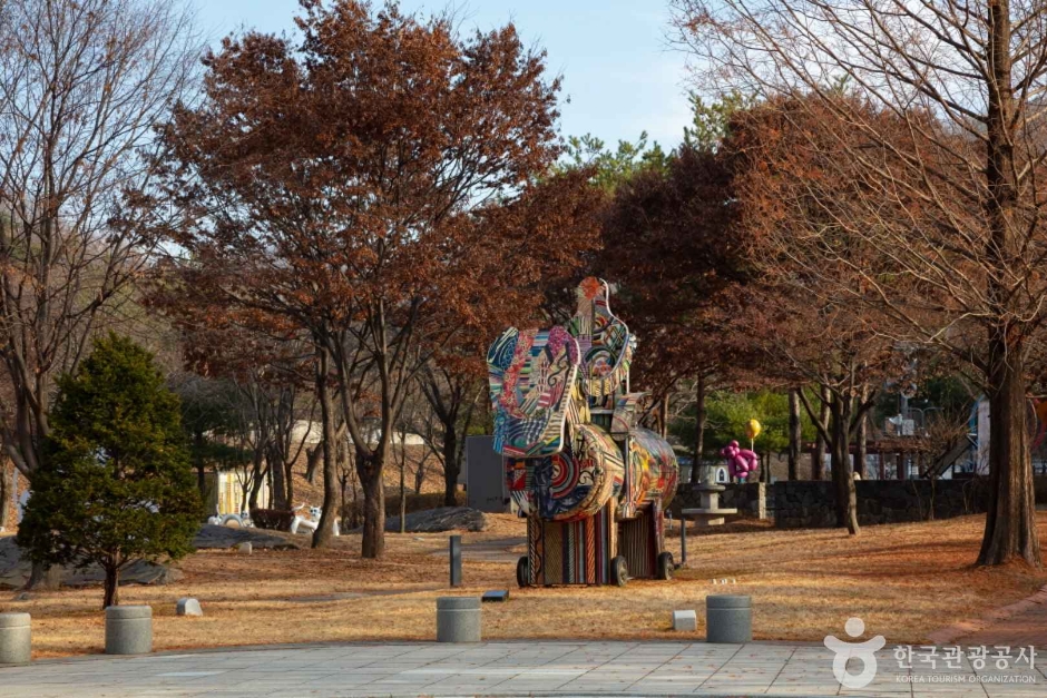 장흥조각공원(양주시립장욱진미술관) (1)