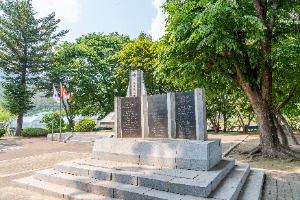 가평_캐나다전투기념비 (4)