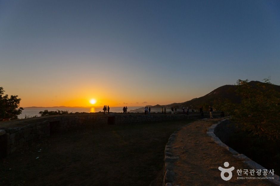 thumbnail-강화 분오리돈대-11