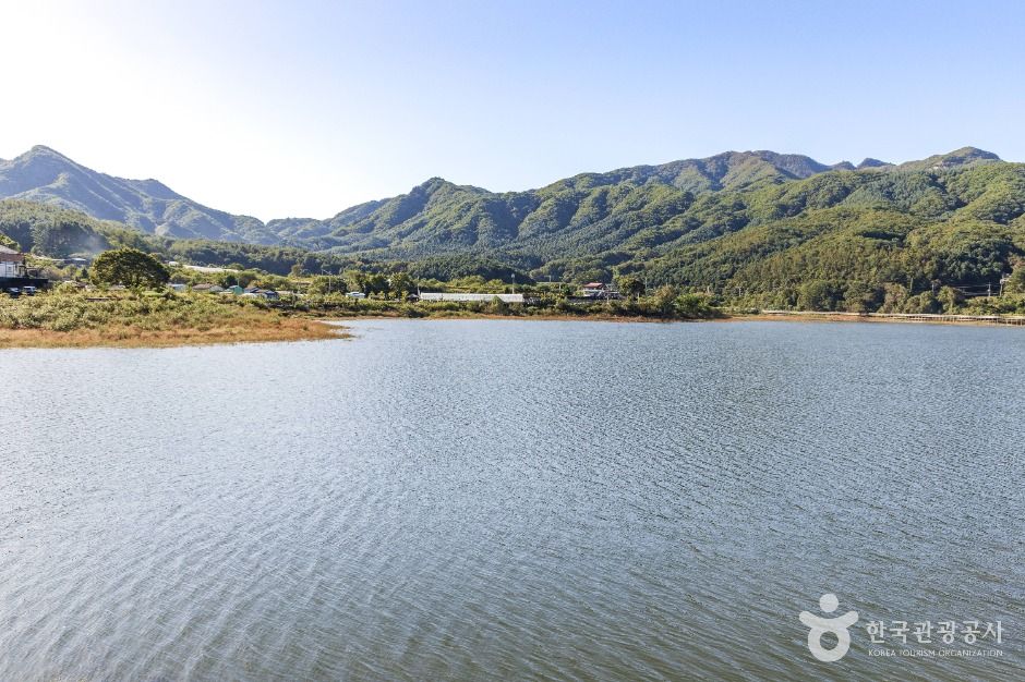 thumbnail-용화저수지-12