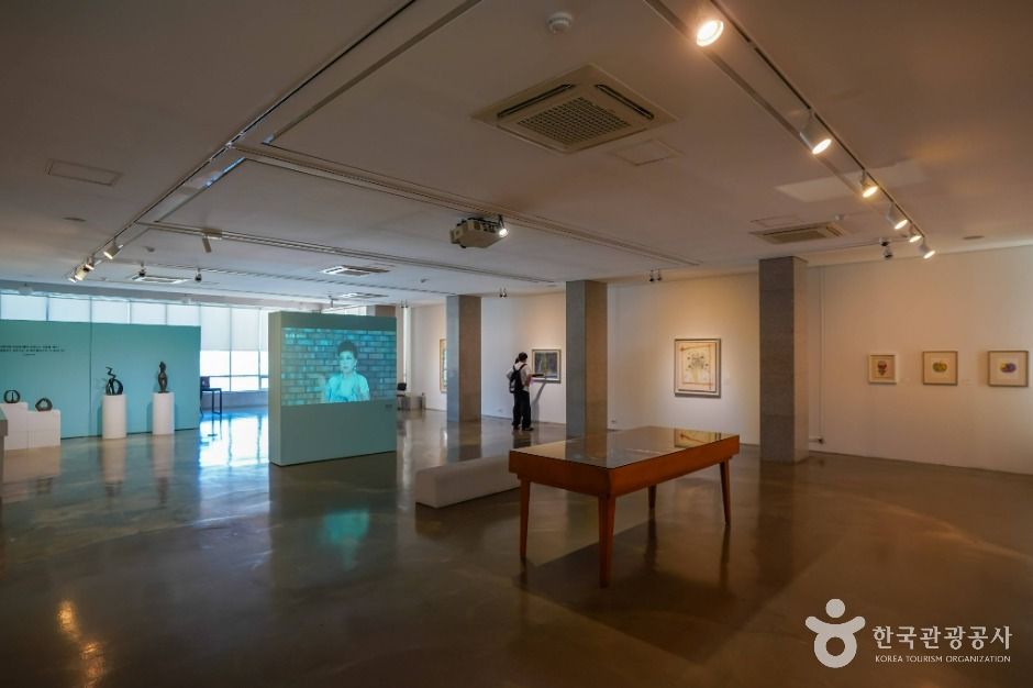 thumbnail-창원시립마산문신미술관-3