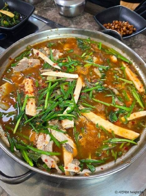 산정논메기매운탕