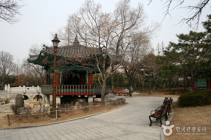 Gyeongsanggamnyeong Park (경상감영공원)8